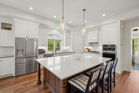 11784 Azure Lane Inver Grove Heights MN 55077