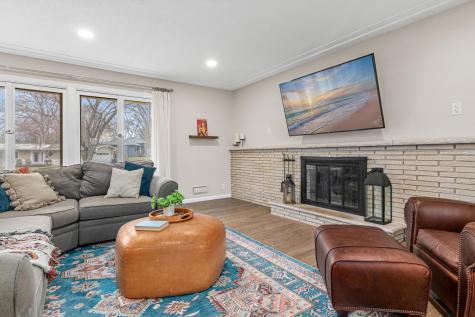 6901 Hillcrest Lane Edina MN 55435