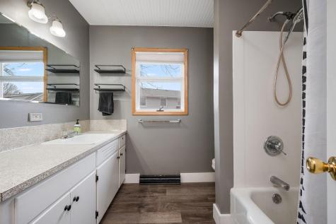 704 Washington Avenue Fairmont MN 56031