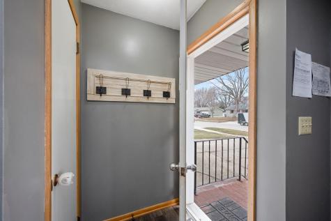 704 Washington Avenue Fairmont MN 56031