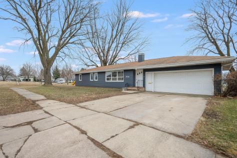 704 Washington Avenue Fairmont MN 56031