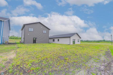 6582 68th Street S Horace ND 58047