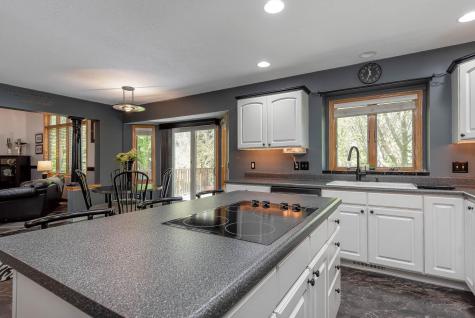 2153 Peregrine Lane North Mankato MN 56003