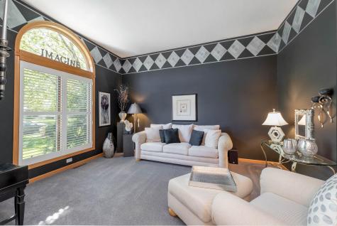 2153 Peregrine Lane North Mankato MN 56003