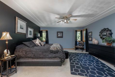 2153 Peregrine Lane North Mankato MN 56003