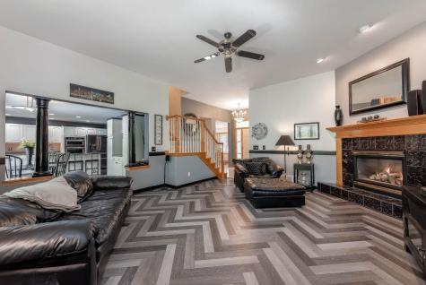2153 Peregrine Lane North Mankato MN 56003