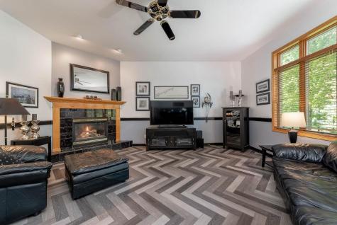 2153 Peregrine Lane North Mankato MN 56003