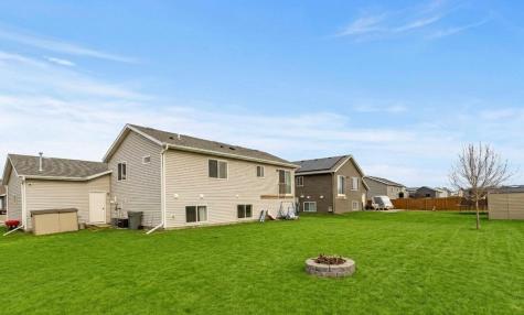 94 5th Avenue SE Kasson MN 55944