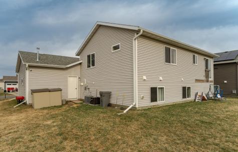 94 5th Avenue SE Kasson MN 55944