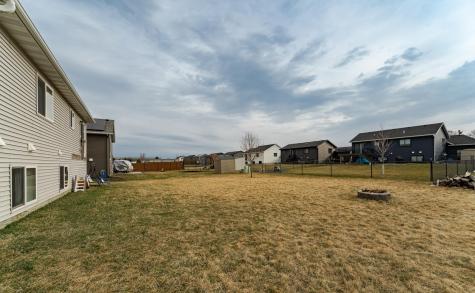 94 5th Avenue SE Kasson MN 55944