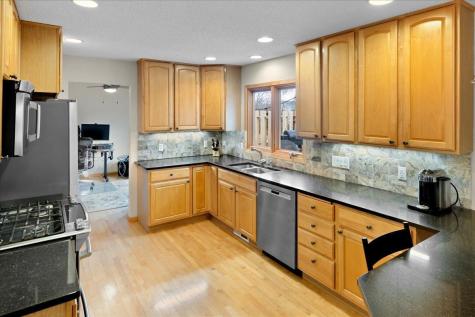 13940 90th Place N Maple Grove MN 55369