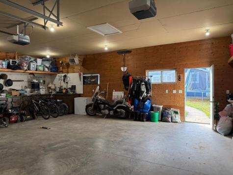 805 Oak Street Lisbon ND 58054