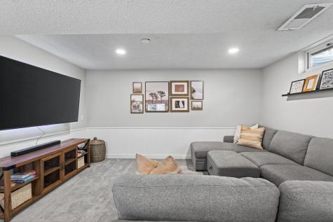 4608 Manchester Road Mound MN 55364