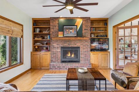 3915 Urbandale Lane N Plymouth MN 55446