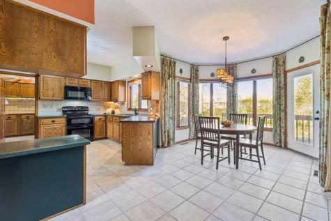 3915 Urbandale Lane N Plymouth MN 55446