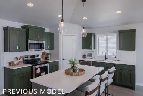 4809 Decorah Way S Fargo ND 58104