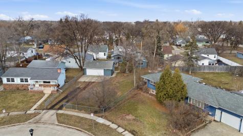 1718 6th Avenue S Fargo ND 58103
