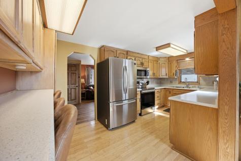 1718 6th Avenue S Fargo ND 58103