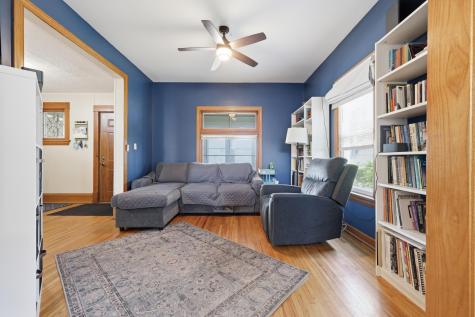 942 Central Avenue W Saint Paul MN 55104