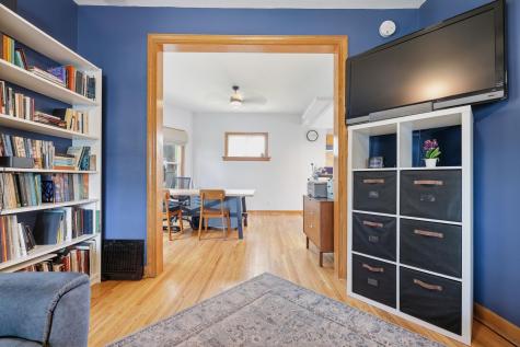 942 Central Avenue W Saint Paul MN 55104