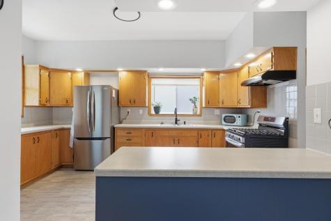 942 Central Avenue W Saint Paul MN 55104