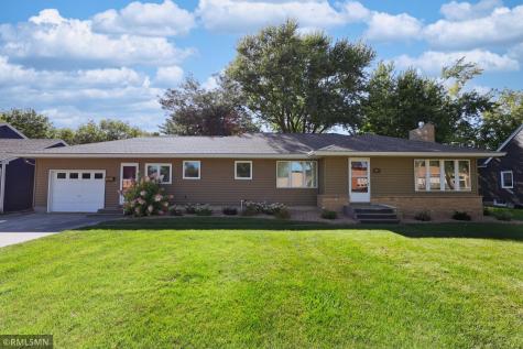 710 9TH Street S Olivia MN 56277