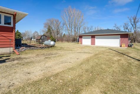 4122 40th Avenue S Moorhead MN 56560