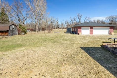 4122 40th Avenue S Moorhead MN 56560