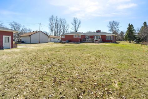 4122 40th Avenue S Moorhead MN 56560
