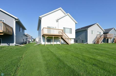 6850 Thomas Street Horace ND 58047