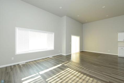 6850 Thomas Street Horace ND 58047