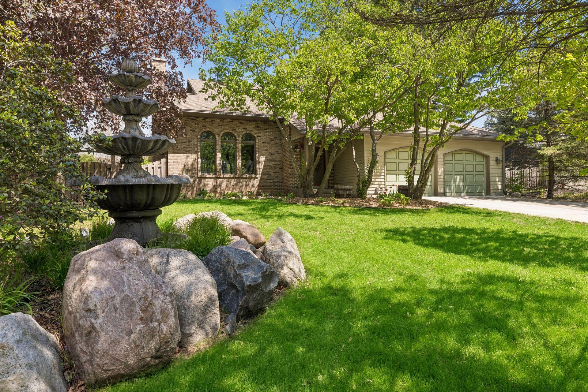 717 Marie Avenue W Mendota Heights MN 55118