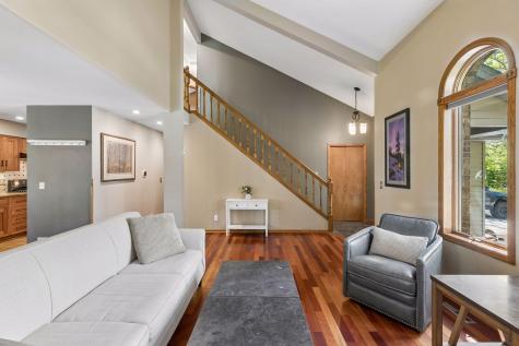 717 Marie Avenue W Mendota Heights MN 55118