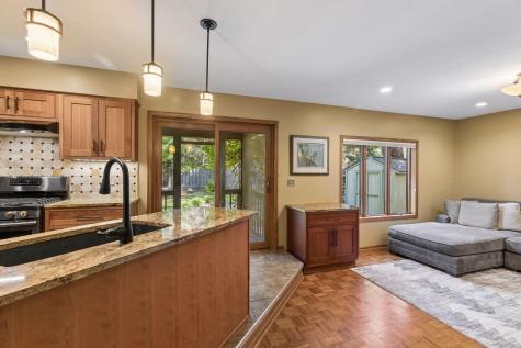 717 Marie Avenue W Mendota Heights MN 55118