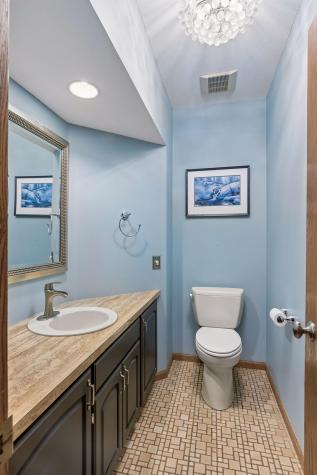 717 Marie Avenue W Mendota Heights MN 55118