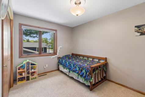 717 Marie Avenue W Mendota Heights MN 55118