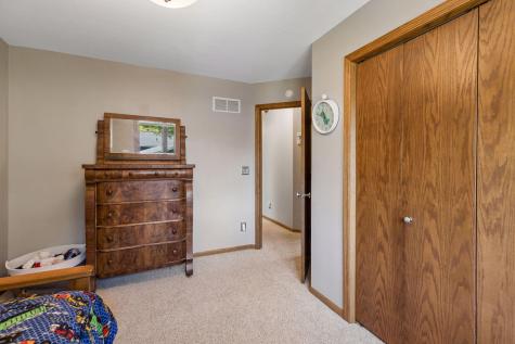 717 Marie Avenue W Mendota Heights MN 55118