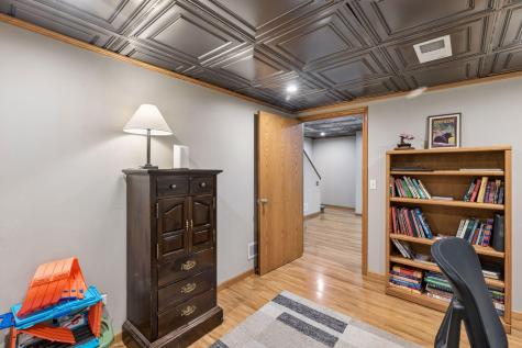 717 Marie Avenue W Mendota Heights MN 55118