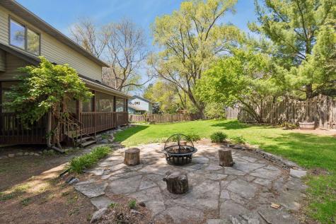 717 Marie Avenue W Mendota Heights MN 55118