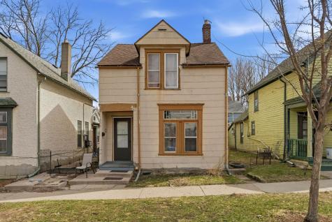 504 Bellows Street Saint Paul MN 55107