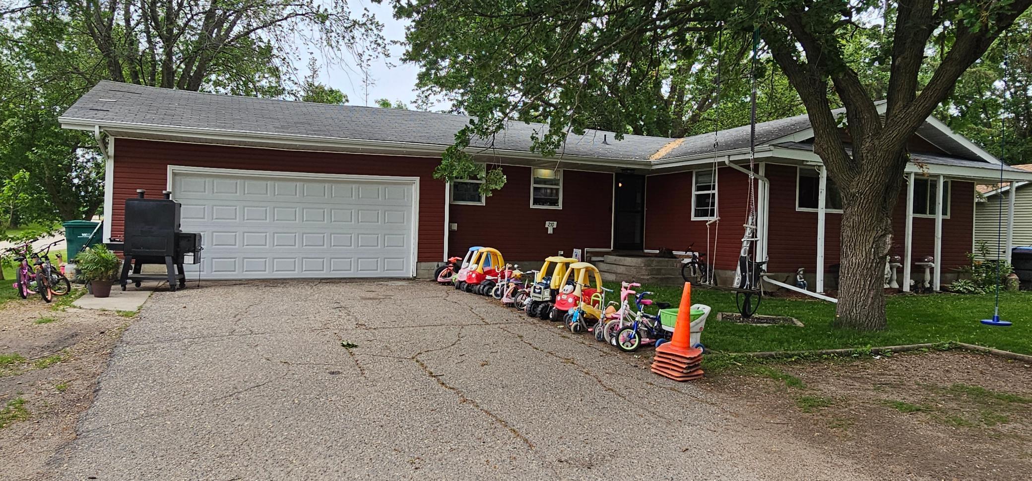 210 East Street S Underwood MN 56586