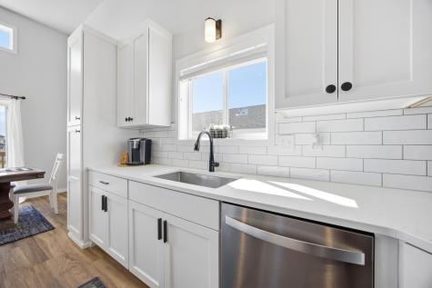 5505 11th Street W West Fargo ND 58078