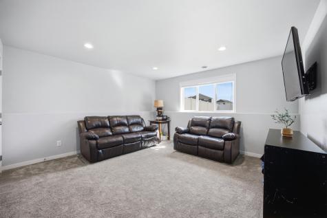 5505 11th Street W West Fargo ND 58078