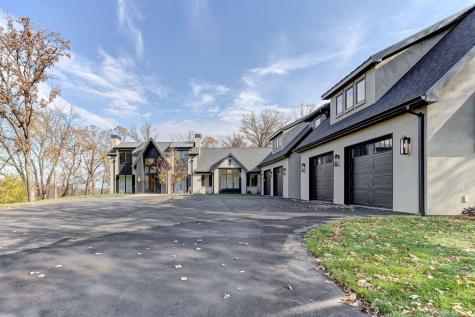 6620 Buckthorn Drive NW Rochester MN 55901
