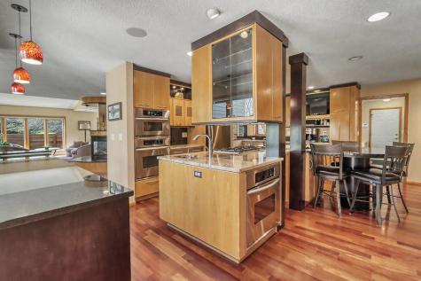 75 Prairiewood Drive S Fargo ND 58103