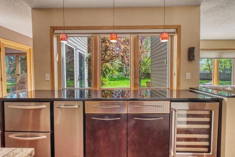 75 Prairiewood Drive S Fargo ND 58103