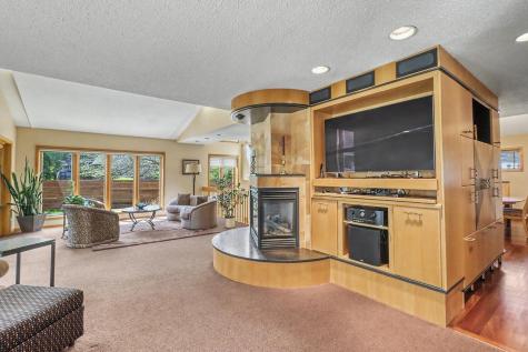 75 Prairiewood Drive S Fargo ND 58103
