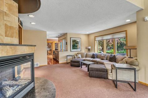 75 Prairiewood Drive S Fargo ND 58103