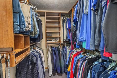75 Prairiewood Drive S Fargo ND 58103