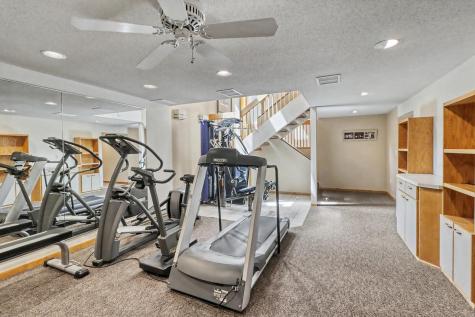 75 Prairiewood Drive S Fargo ND 58103